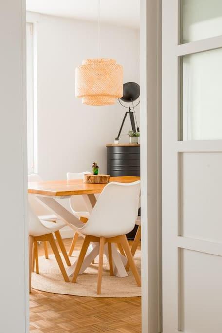 Ferienwohnung Le Terminus Angers Exterior foto